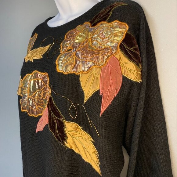 *Vintage* 90s Grandma Floral Embroidered Silk Blend Women's Sweater Size M - Picture 3 of 7